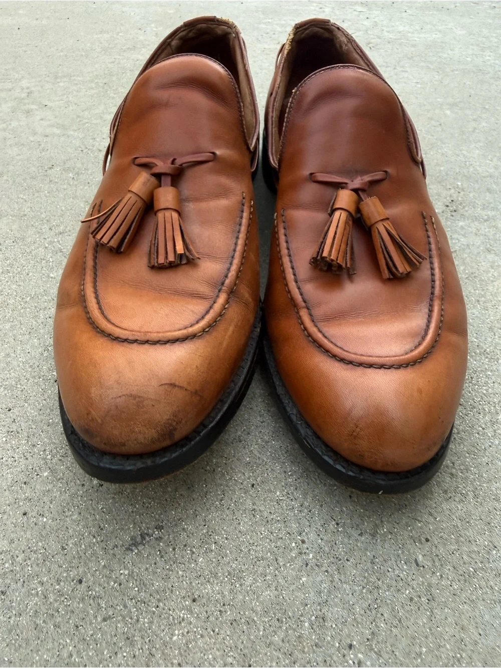 Allen Edmonds Tassel slip on walnut color professional loafers 11 A